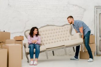 How to Choose the Right Home Moving Company for Your Needs