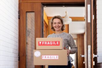 How to Pack Fragile Items for Home Moving